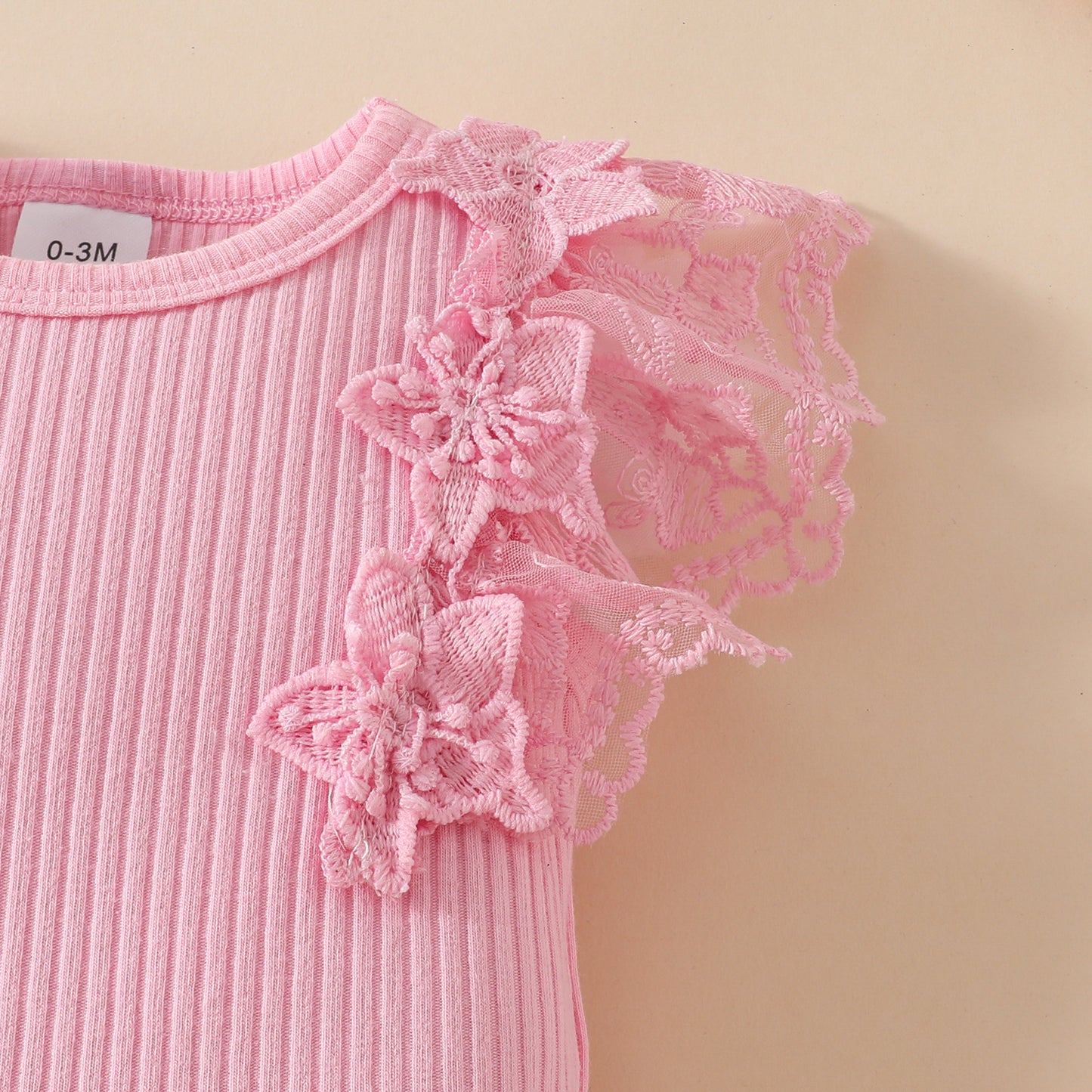 Children's Sleeveless Sunken Stripe Top Flower Shorts Suit