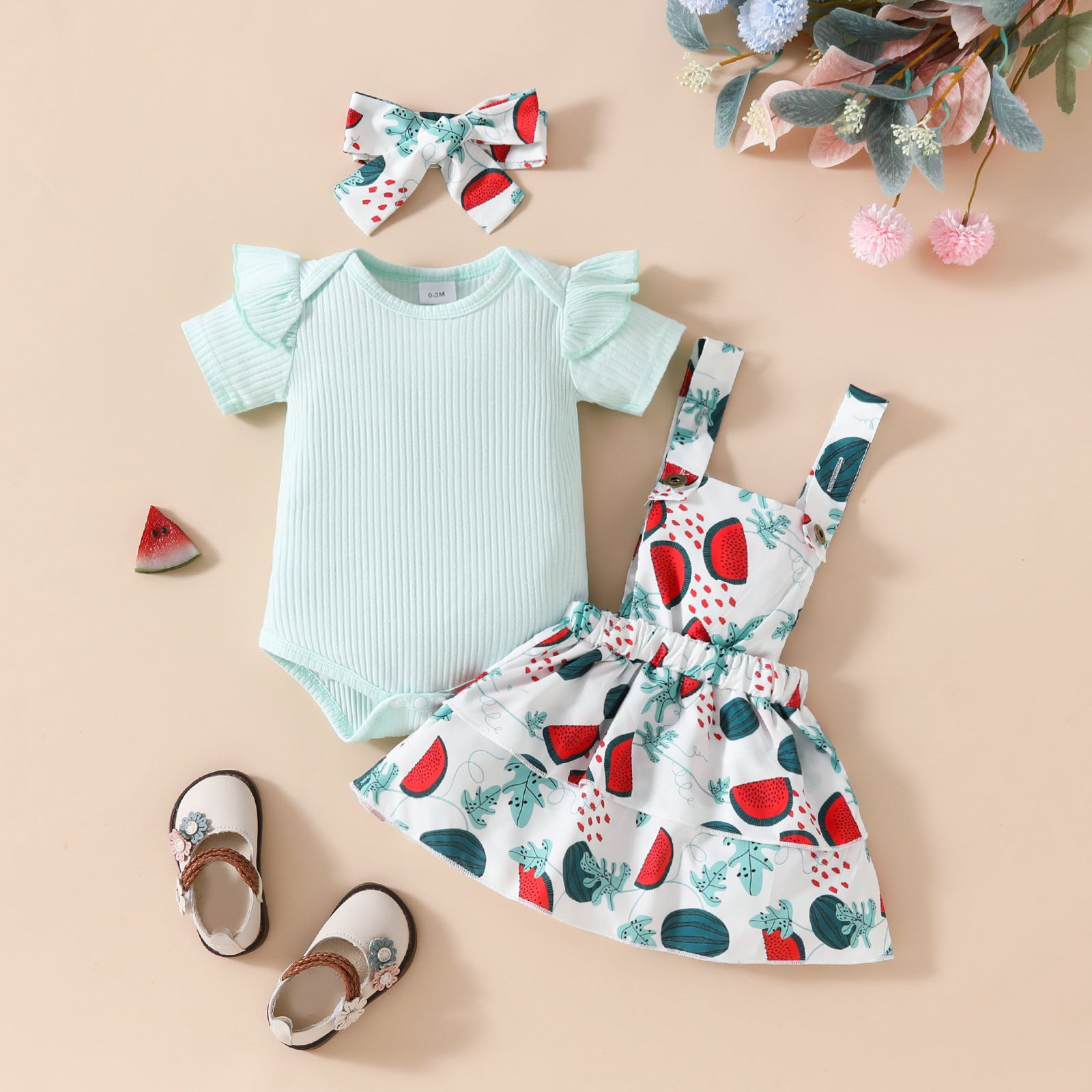 Baby Girl's Summer Short-sleeved Top Suspender Skirt Suit Set