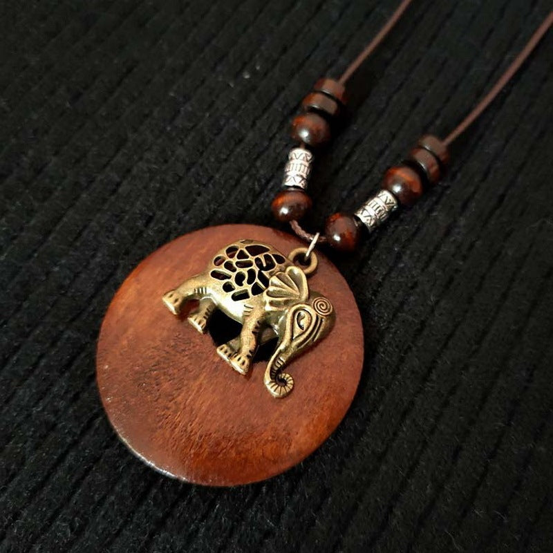 Retro Ethnic Style Beaded Wood Chip Hollowed Out Necklace