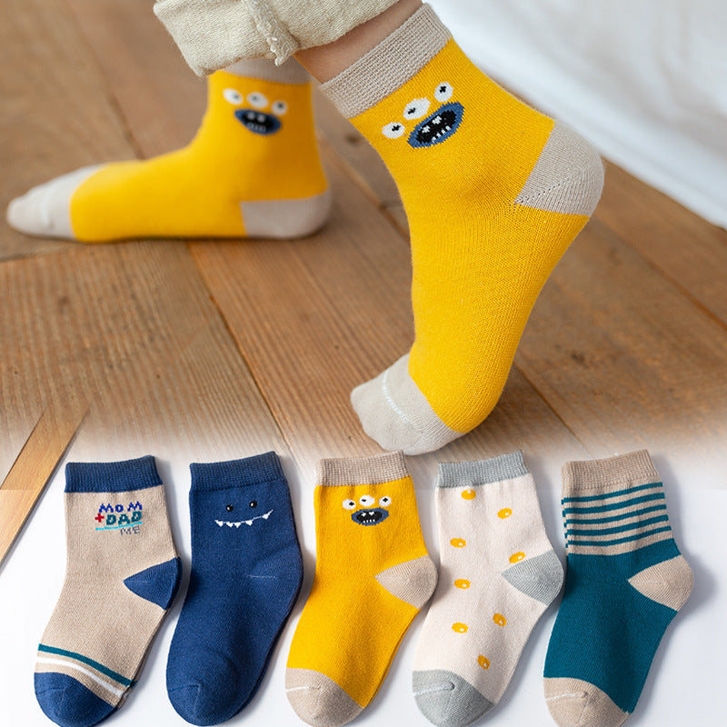 Cotton Socks 5 Pair Set Winter Sports Cartoon Girls' & Boys' Socks, Multiple Designs To Choose From