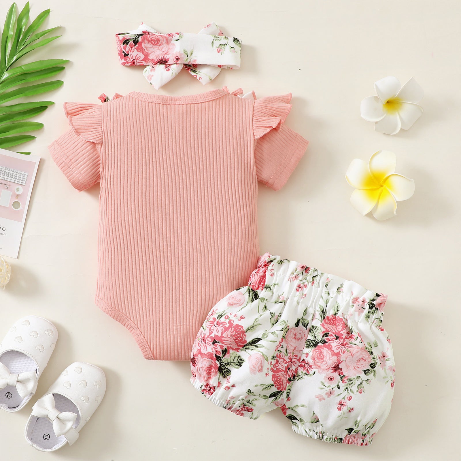 Baby/Toddler Sunken Stripe Cotton And Printed Shorts Plus Belt Fashion Style