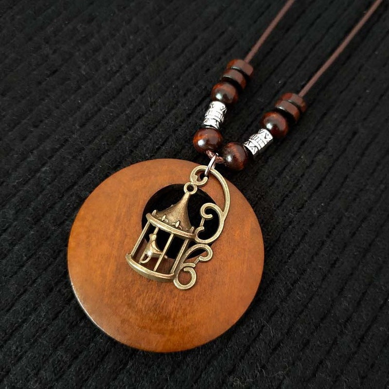 Retro Ethnic Style Beaded Wood Chip Hollowed Out Necklace