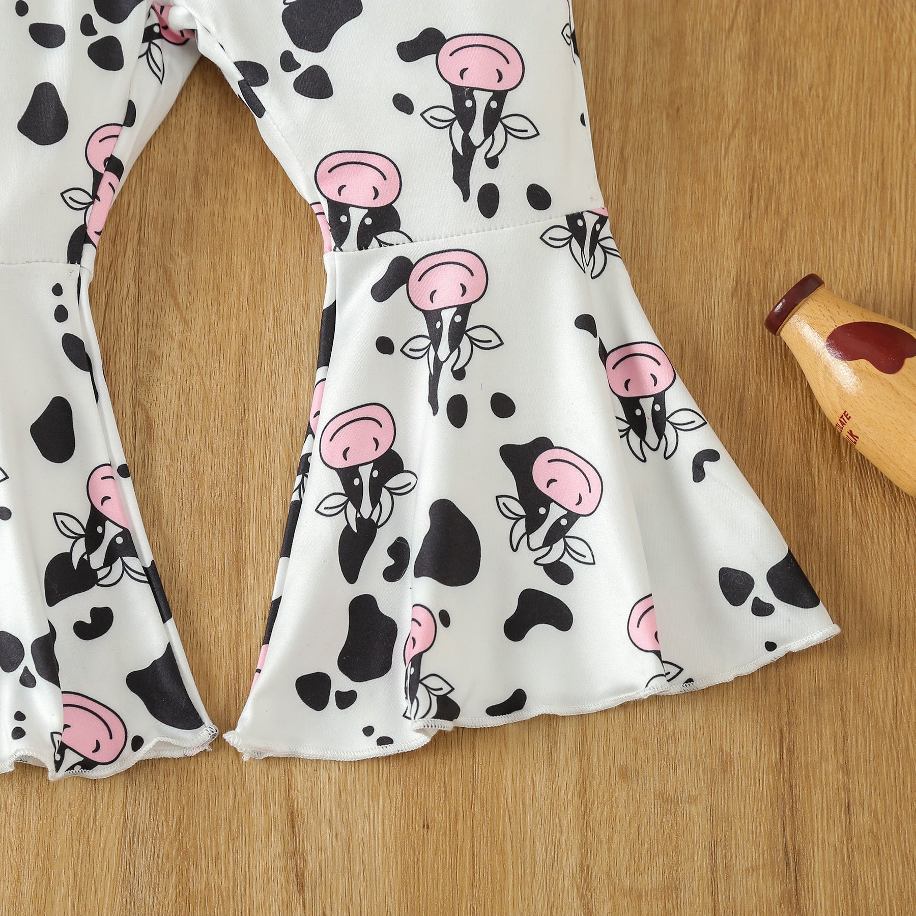 Baby/Toddler Girls' "Holy Cow I'm Cute" 2pc Outfit