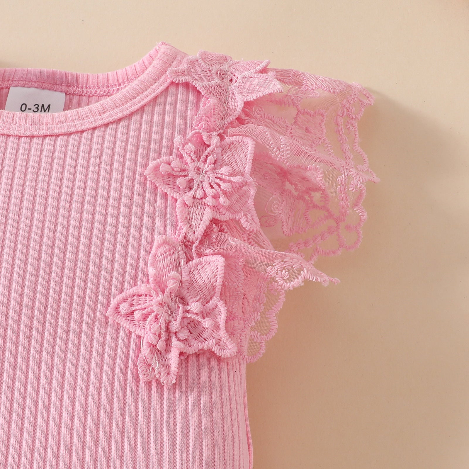 Children's Sleeveless Sunken Stripe Top Flower Shorts Suit