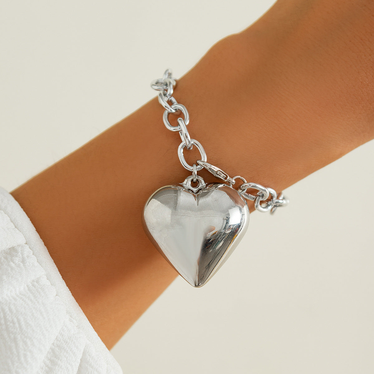 Women's Fashion Love Pendant Necklace Or Bracelet