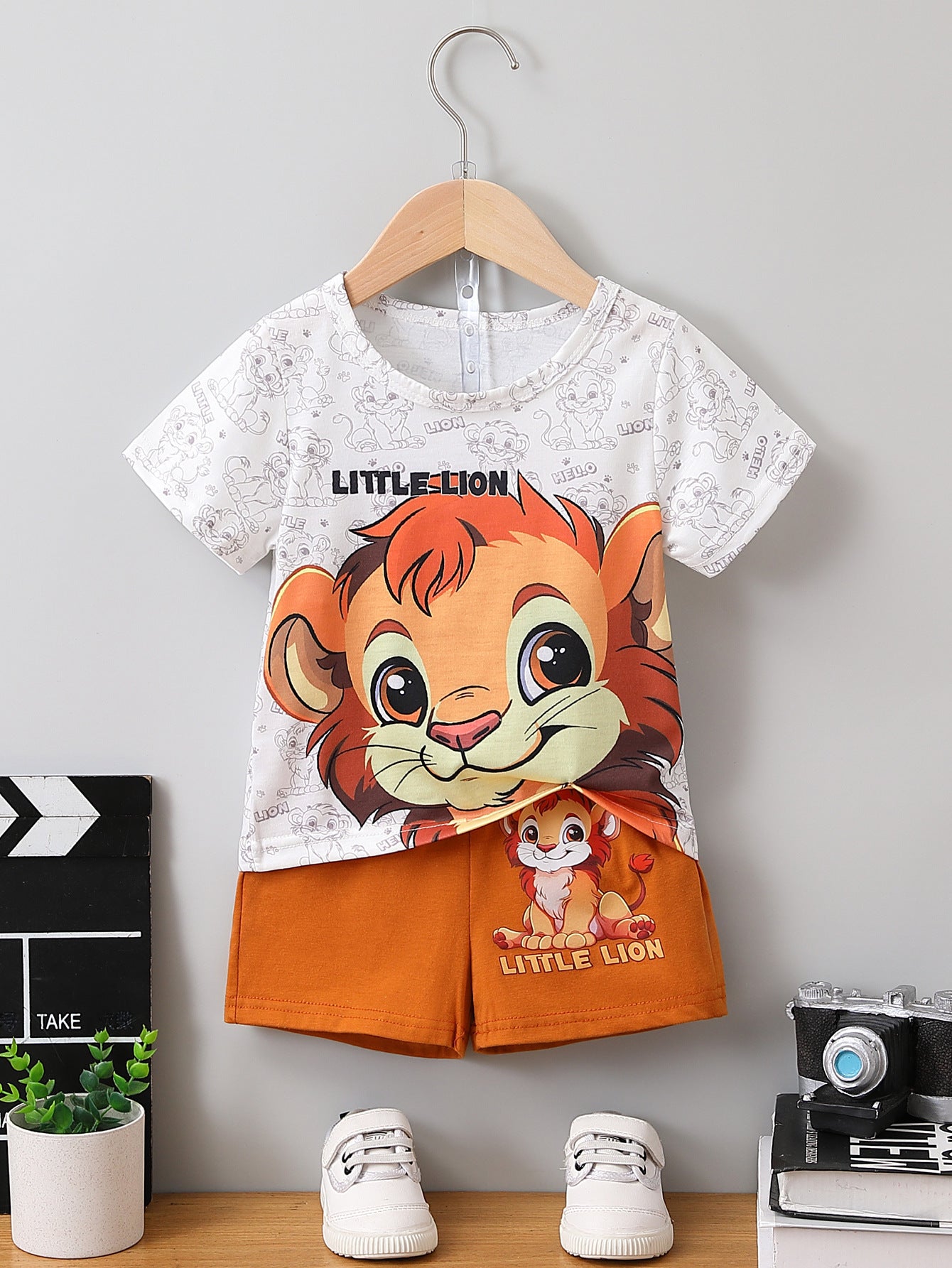 Little Lion Print And Shorts, Baby Clothing Two-piece Set