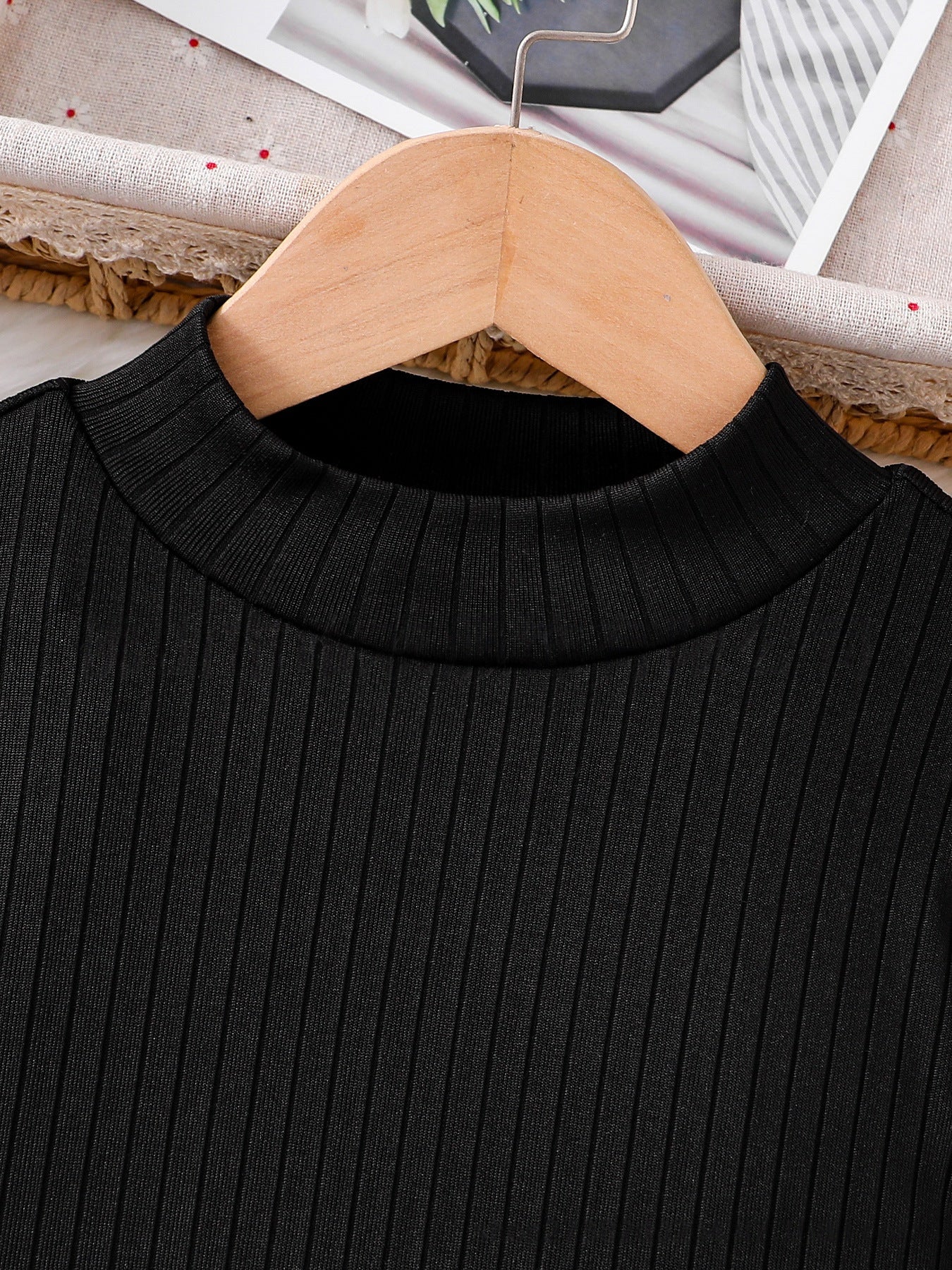 Girls' Long-sleeve Knitted Asymmetrical Skirt Set
