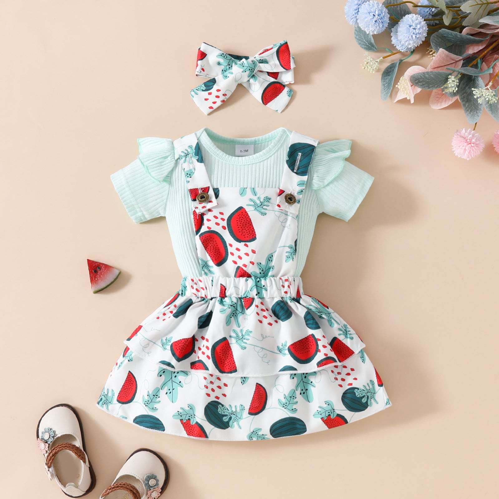 Baby Girl's Summer Short-sleeved Top Suspender Skirt Suit Set